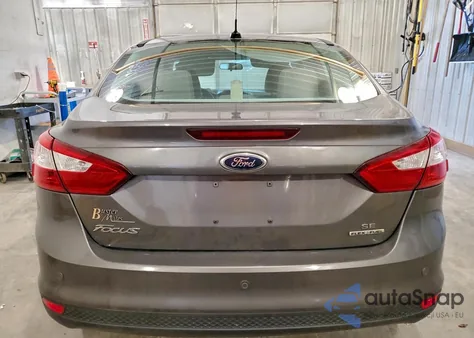 2014 Ford Focus Se from USA, damaged, VIN 1FADP3F20EL274916